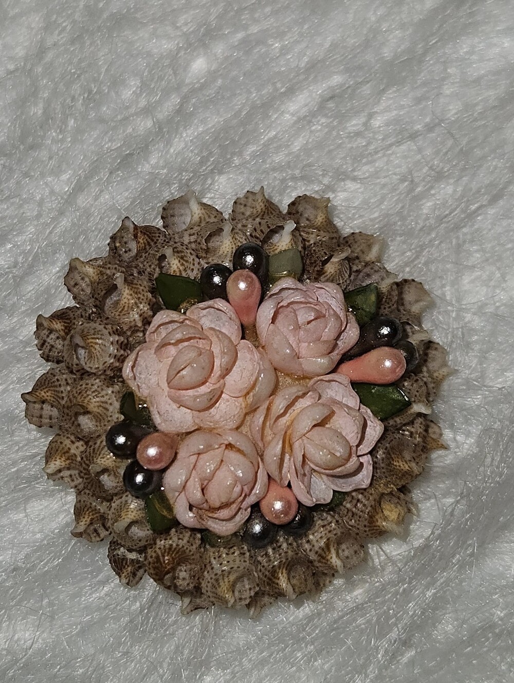 Handcrafted Pink Floral Shell Brooch - Picture 1 of 7